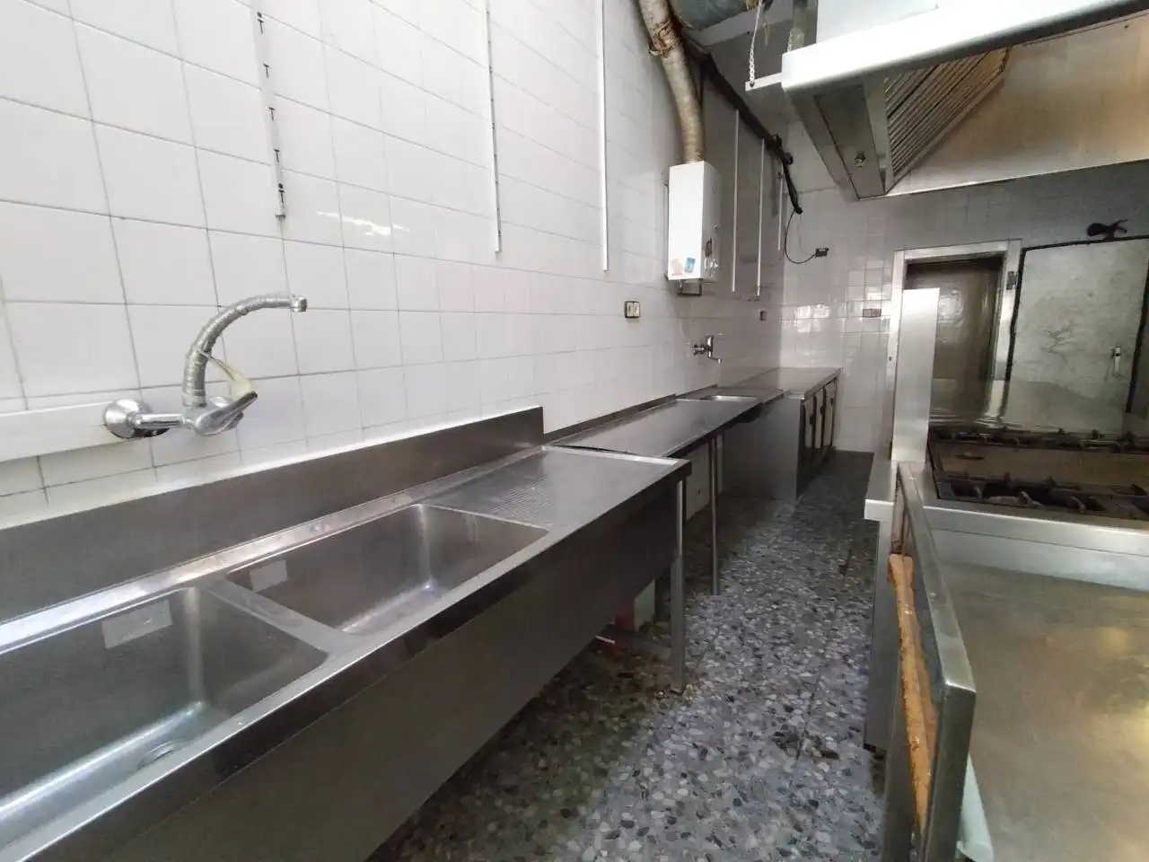 Cuina de Casa o xalet en venda en Terrassa amb Aire condicionat i Terrassa