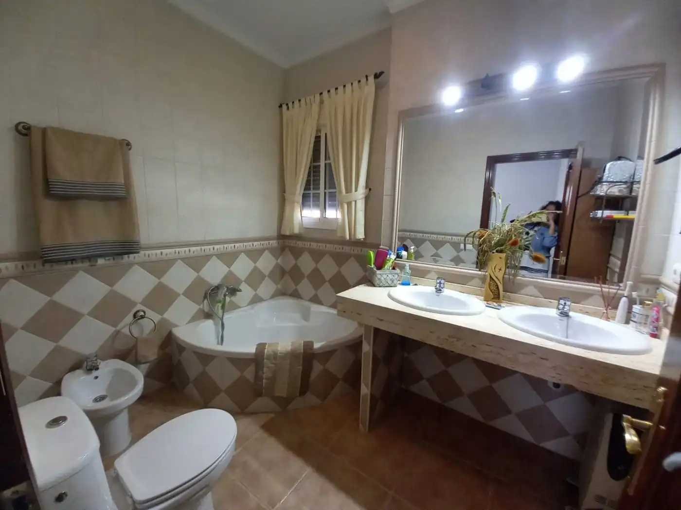 Baño de Casa o chalet en venta en Córdoba con Aire acondicionado, Jardín privado y Terraza