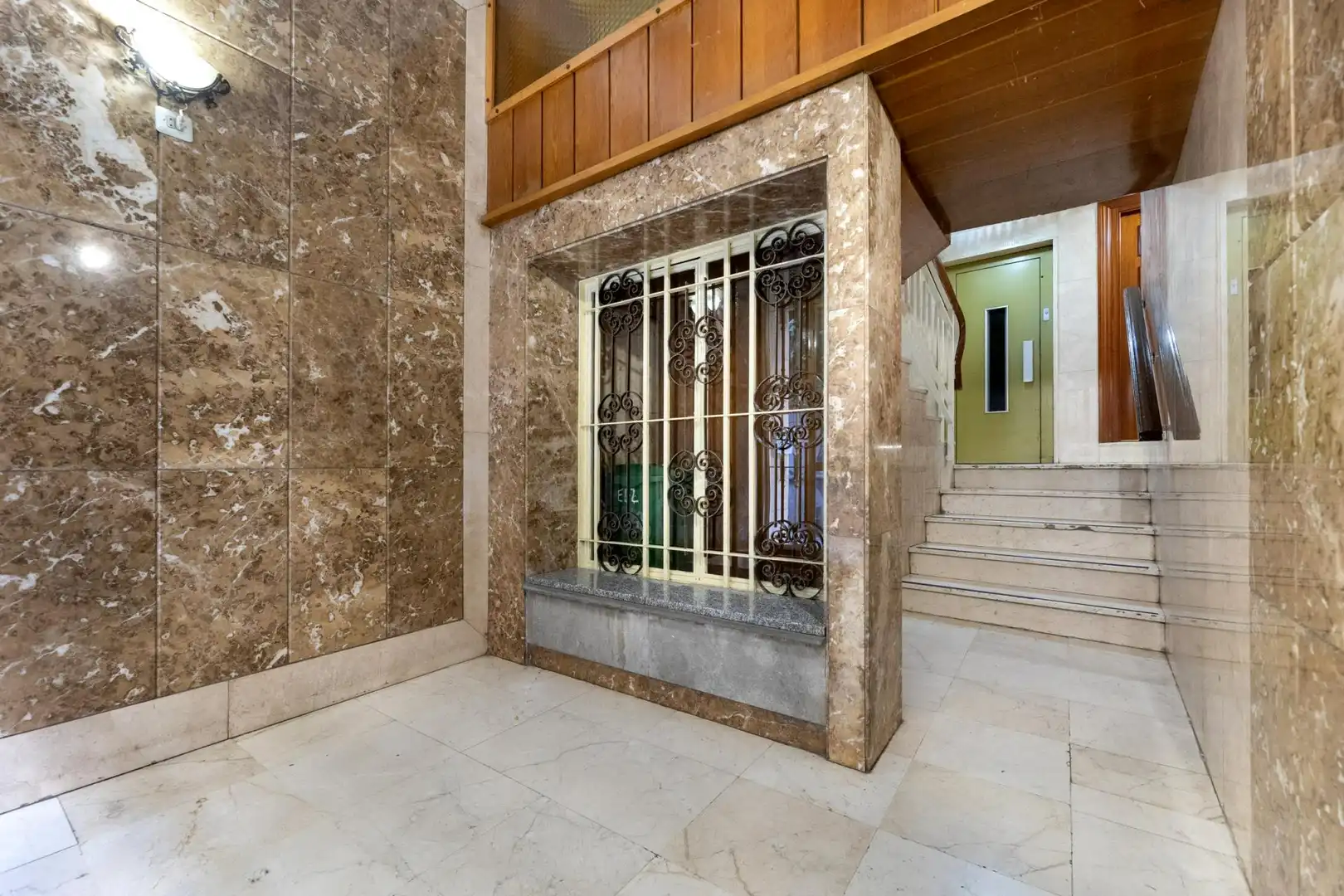 Piso con ascensor en venta en Calle Enriqueta Lozano 2, imagen 15