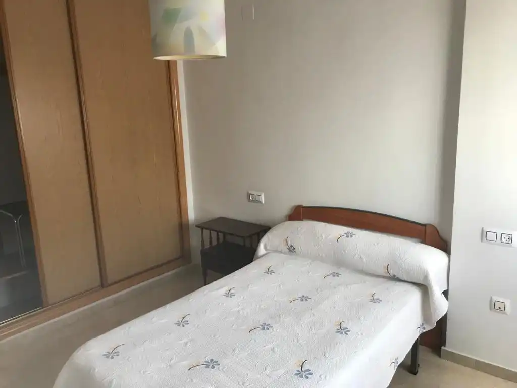Schlafzimmer von Wohnung zum Verkauf in Ciudad Real mit Heizung, Möbliert und Ofen
