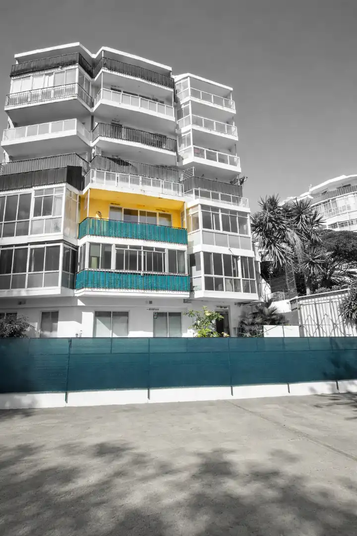 Vista exterior de Piso en venta en Adeje con Terraza y Piscina comunitaria