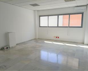 Premises for sale in Fomento, Pisa