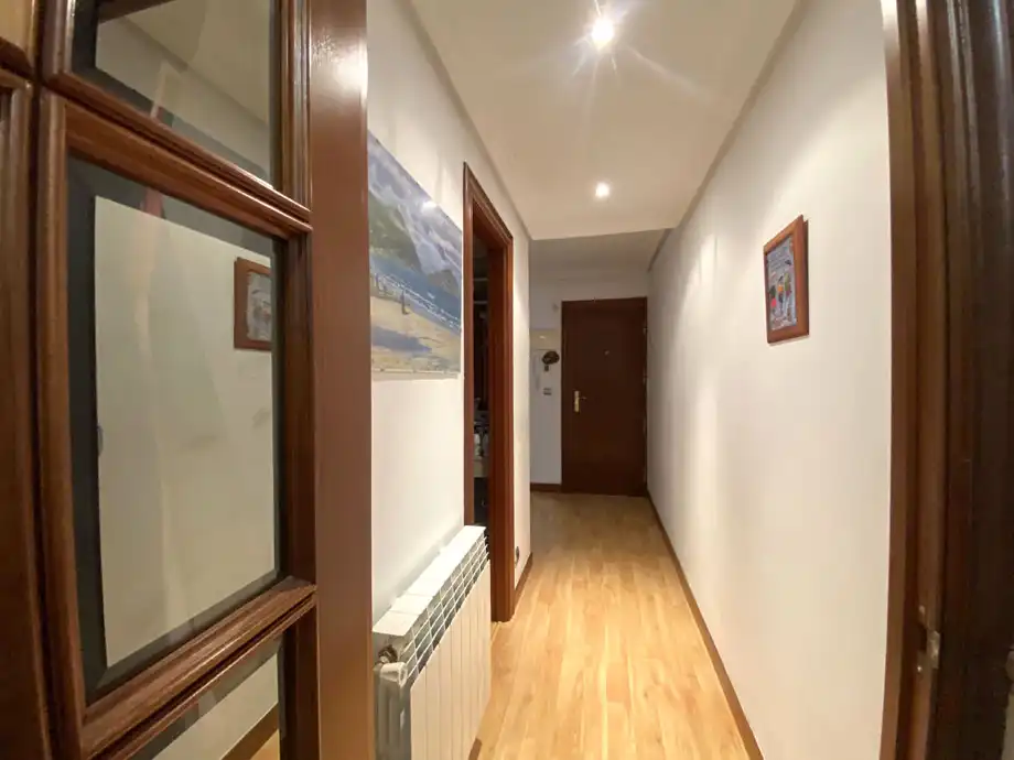 Piso en venta en Vitoria - Gasteiz con Calefacción, Trastero y Amueblado