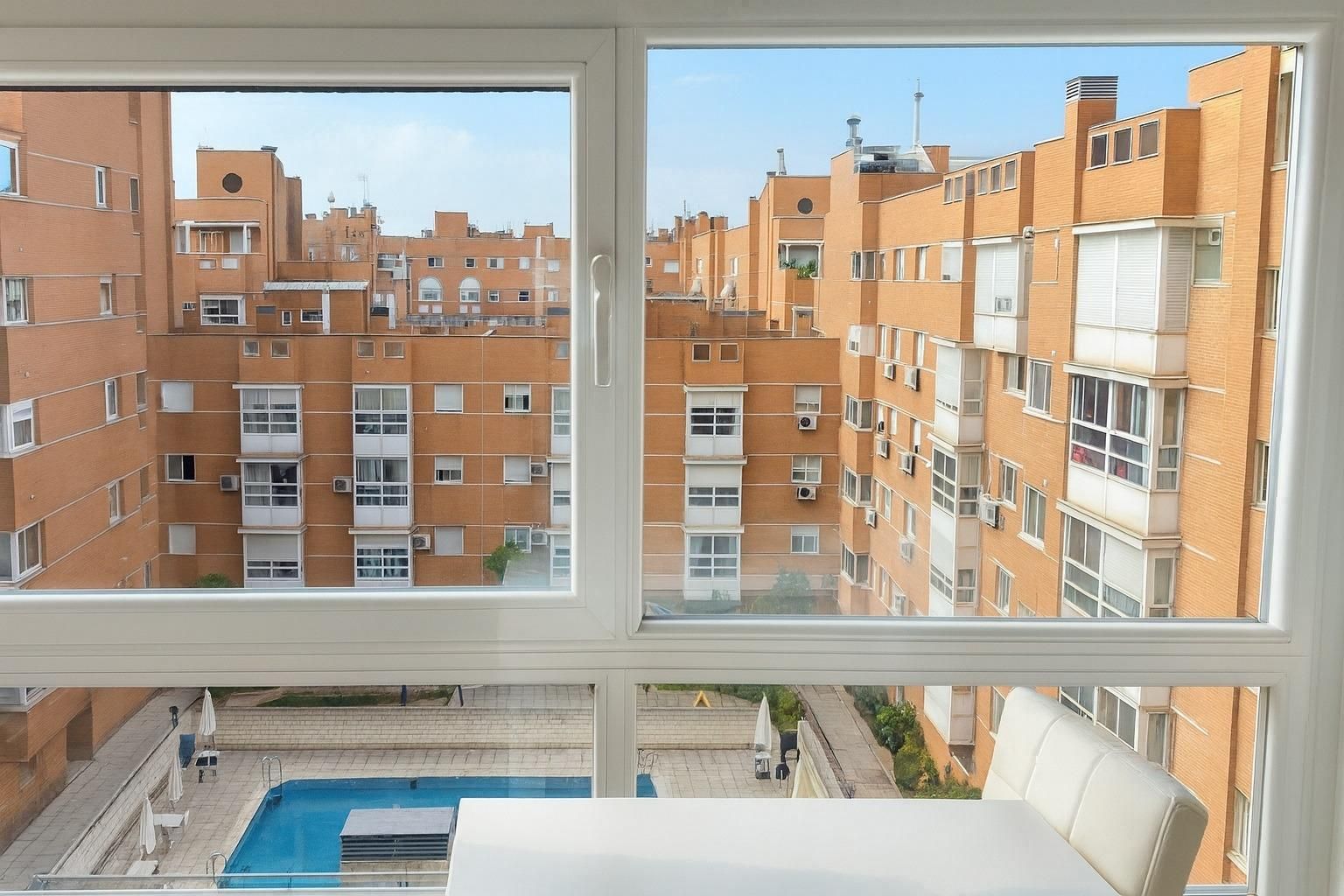 Bedroom of Flat for sale in  Madrid Capital  with Air Conditioner, Private garden and Terrace