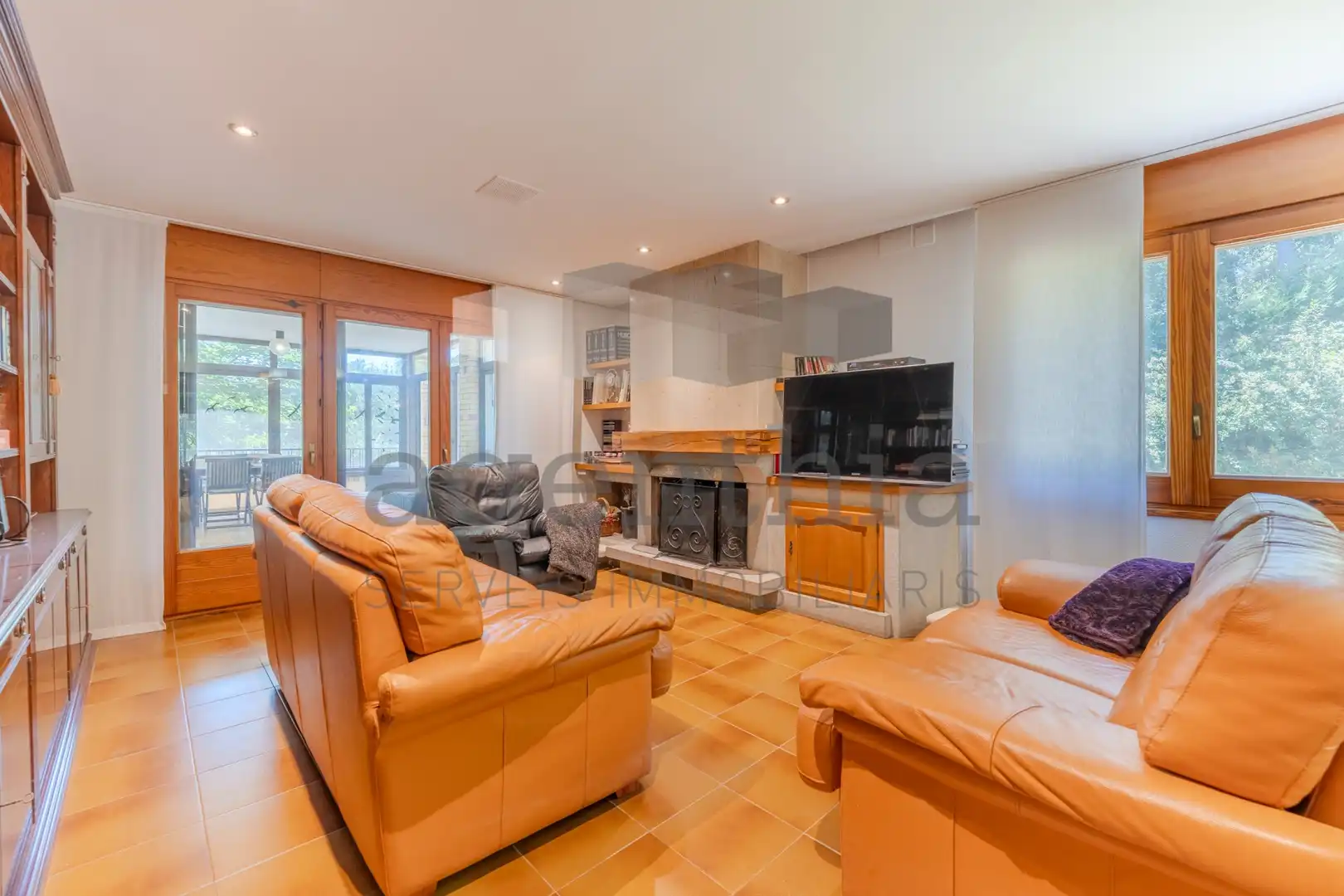 Living room of Houses for sale in Quart  with Air Conditioner, Heating and Terrace