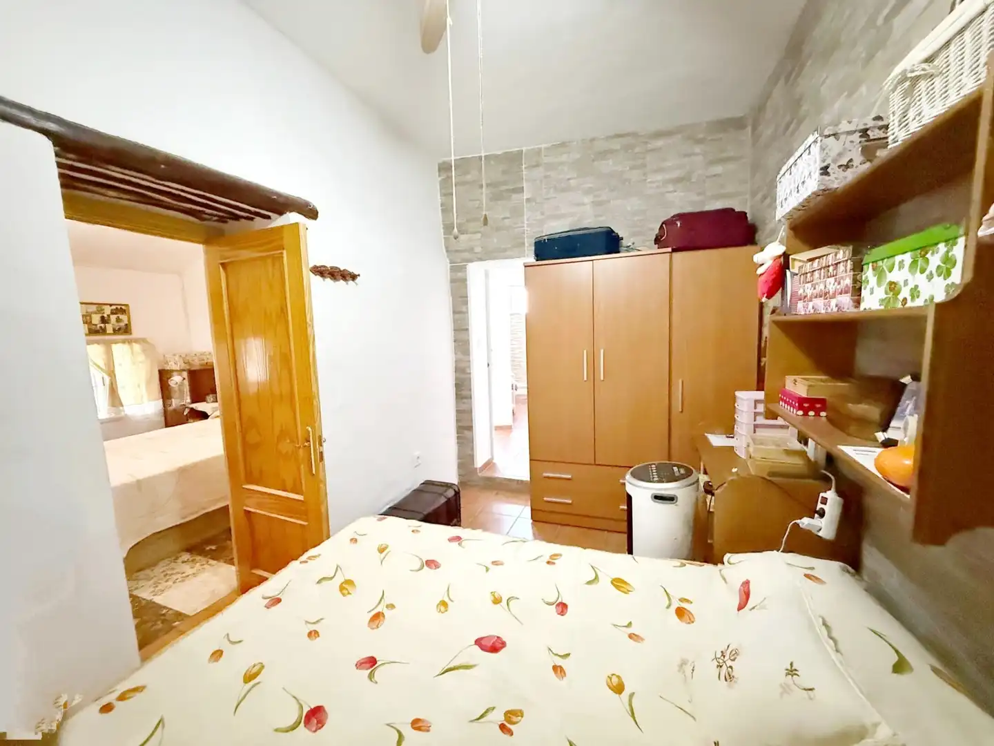 Casa rústica amb piscina en venda a Benamargosa, imagen 12