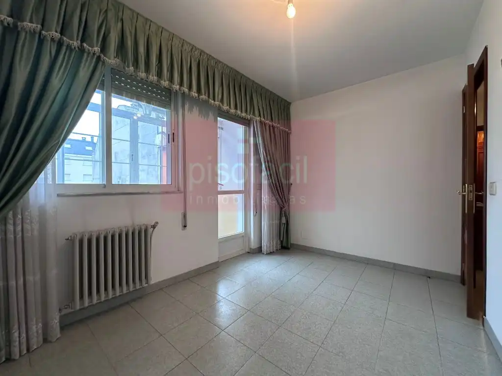 Habitación de Piso en venta en Lugo