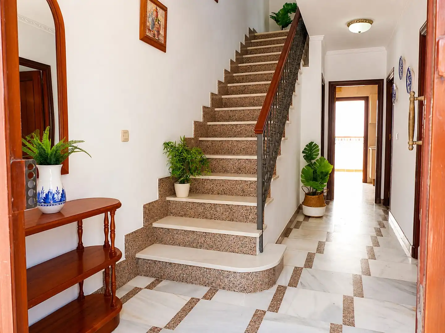 Houses for sale in Chipiona  with Air Conditioner, Terrace and Storage room