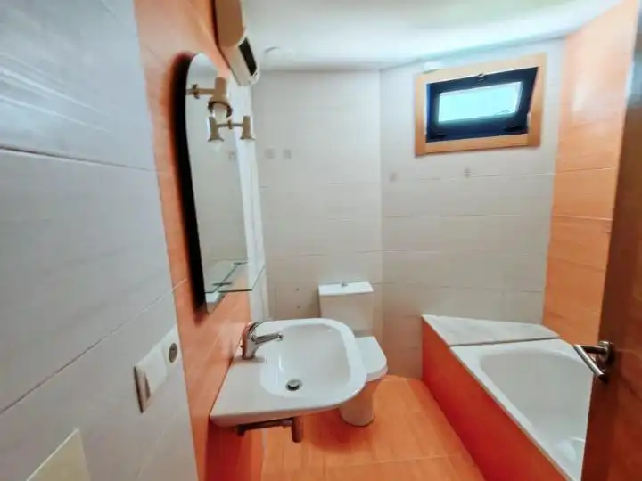 Flat with lift for sale in COCHON (DO), imagen 18