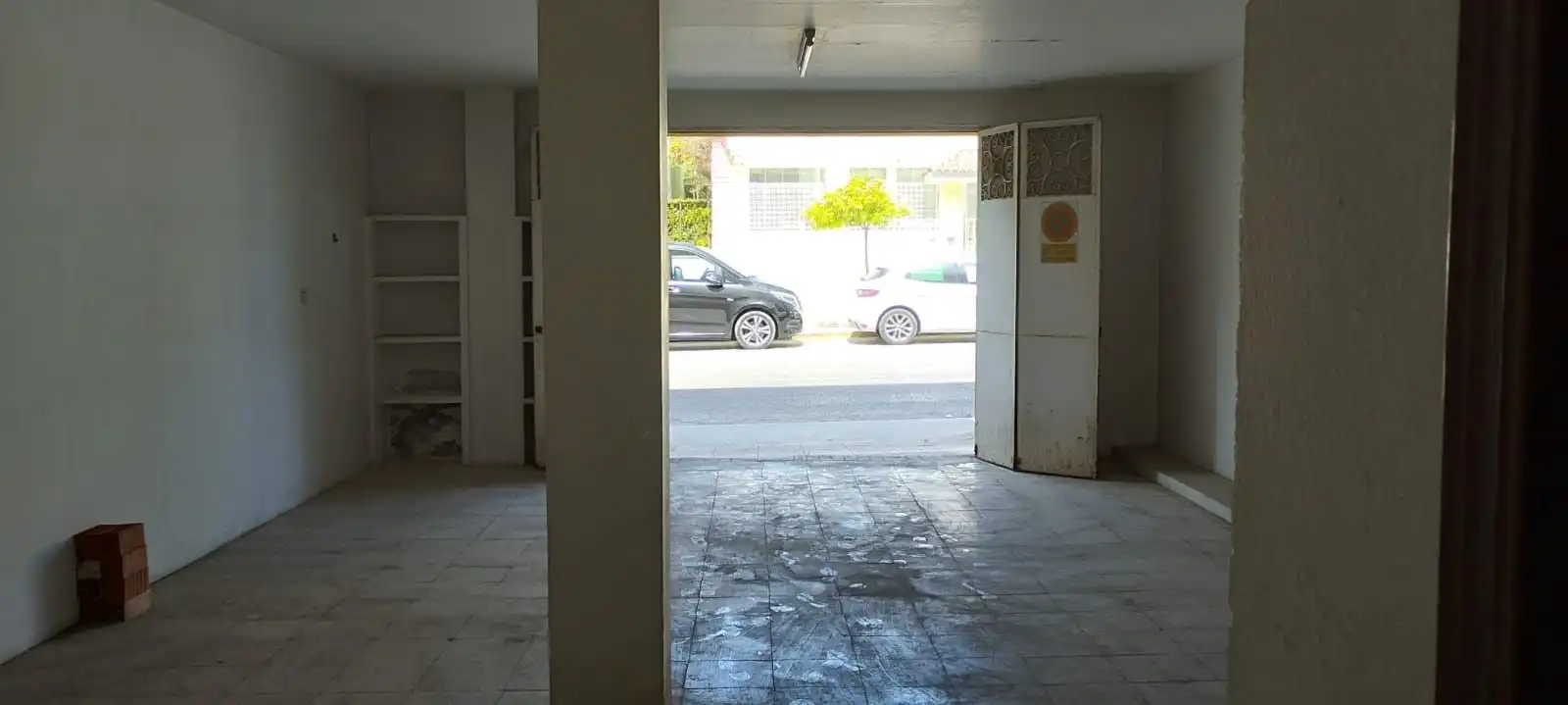 Local comercial en venda a Centro, imagen 2