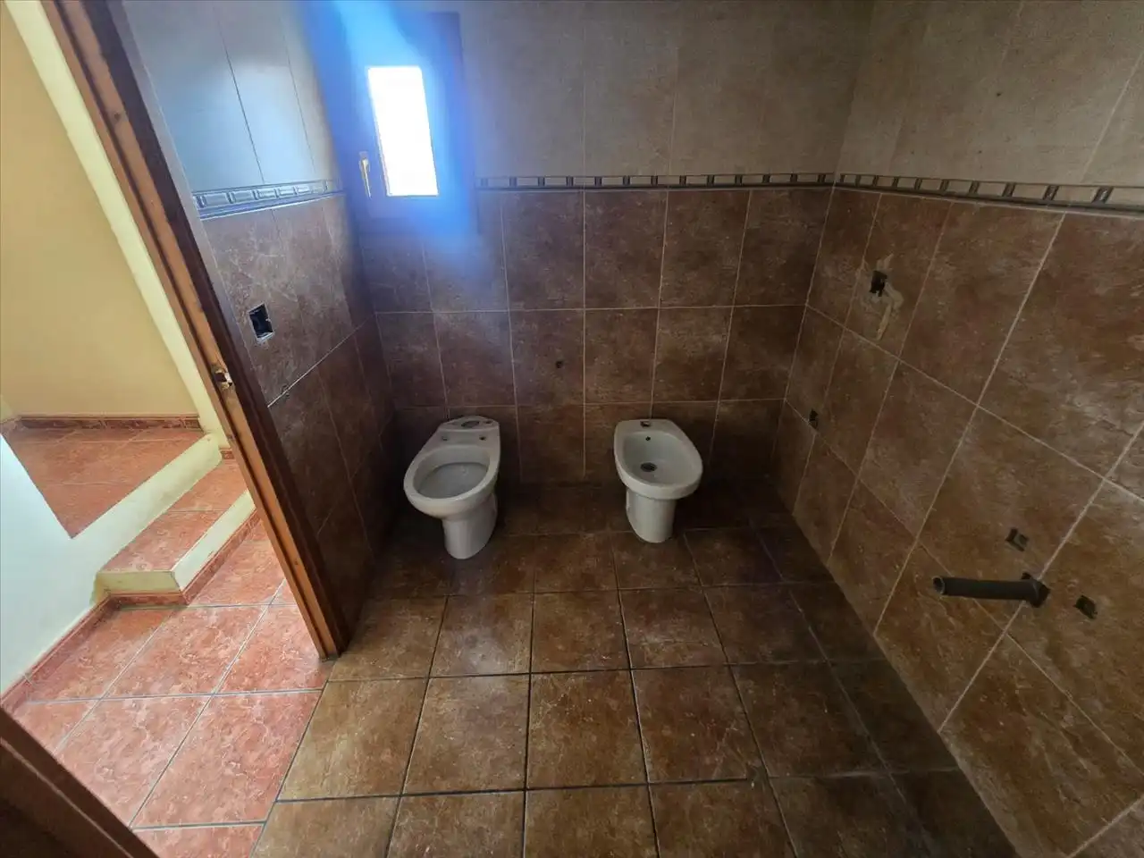 Badezimmer von Einfamilien-Reihenhaus zum Verkauf in Torrellas