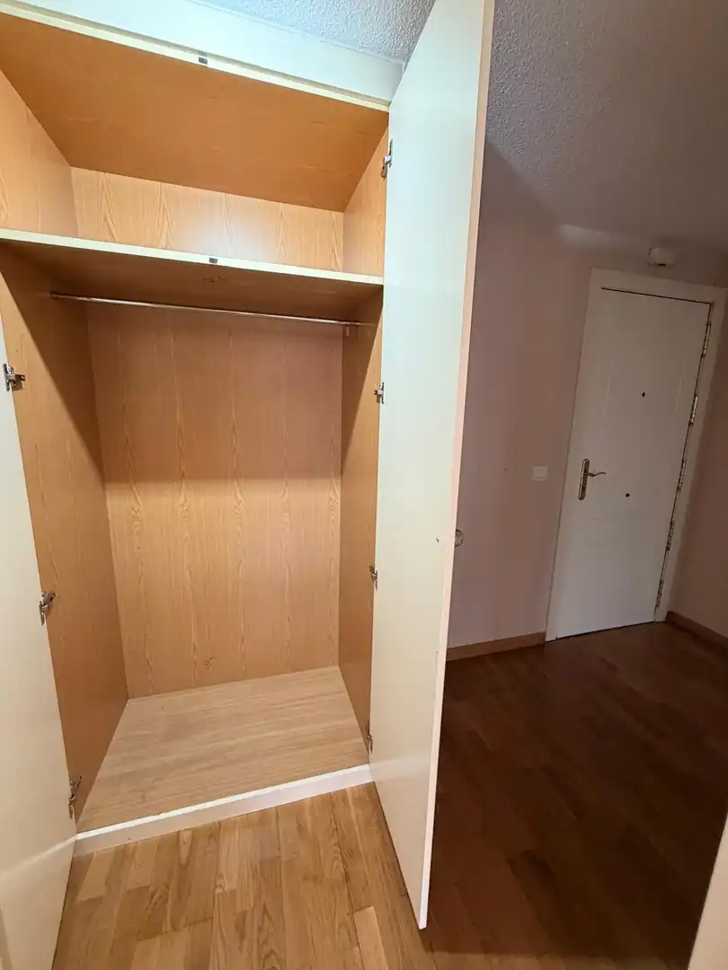 Habitación de Piso en venta en Valdemoro con Calefacción, Trastero y Piscina comunitaria