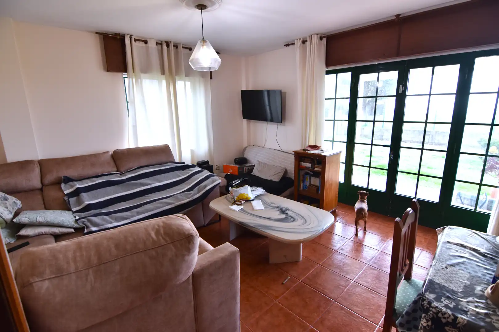 Sala de estar de Casa o chalet en venta en Pontedeume con Calefacción, Jardín privado y Parquet