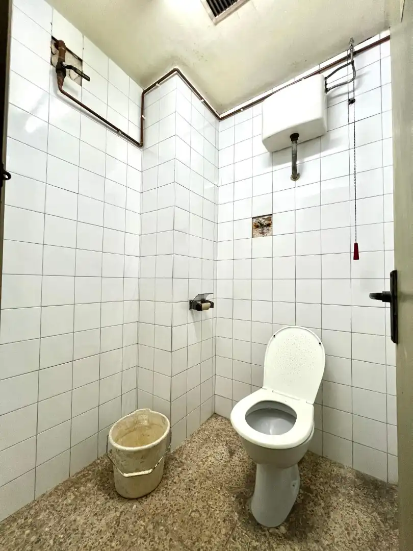 Baño de Local en venta en Barcelona