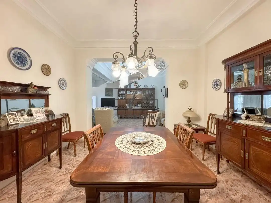 Dining room of Flat for sale in Zaragoza  with Air Conditioner and Heating