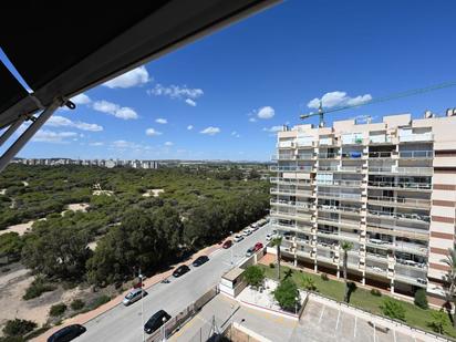 Vista exterior de Apartament en venda en Guardamar del Segura amb Aire condicionat i Piscina