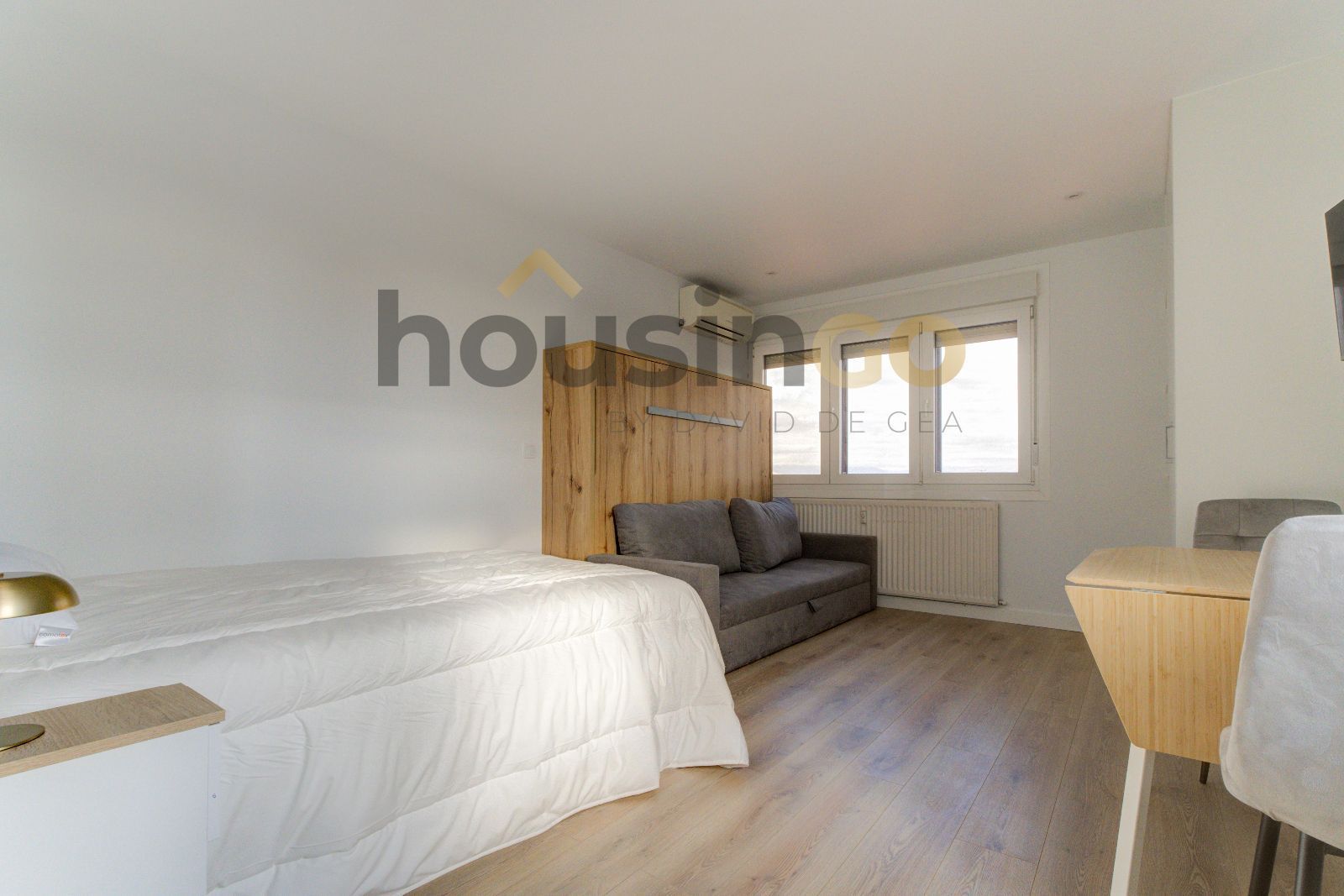 Habitación de Apartamento de alquiler en  Madrid Capital con Aire acondicionado, Calefacción y Amueblado