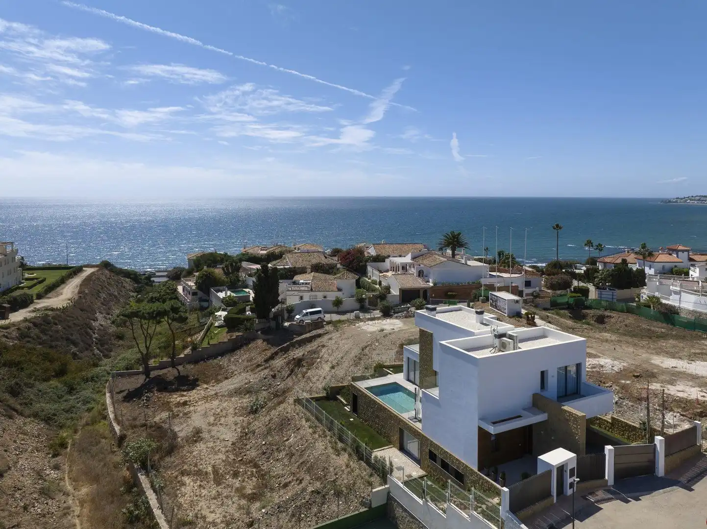 Detached house with pool for sale in El Faro de Calaburra - Chaparral, imagen 4