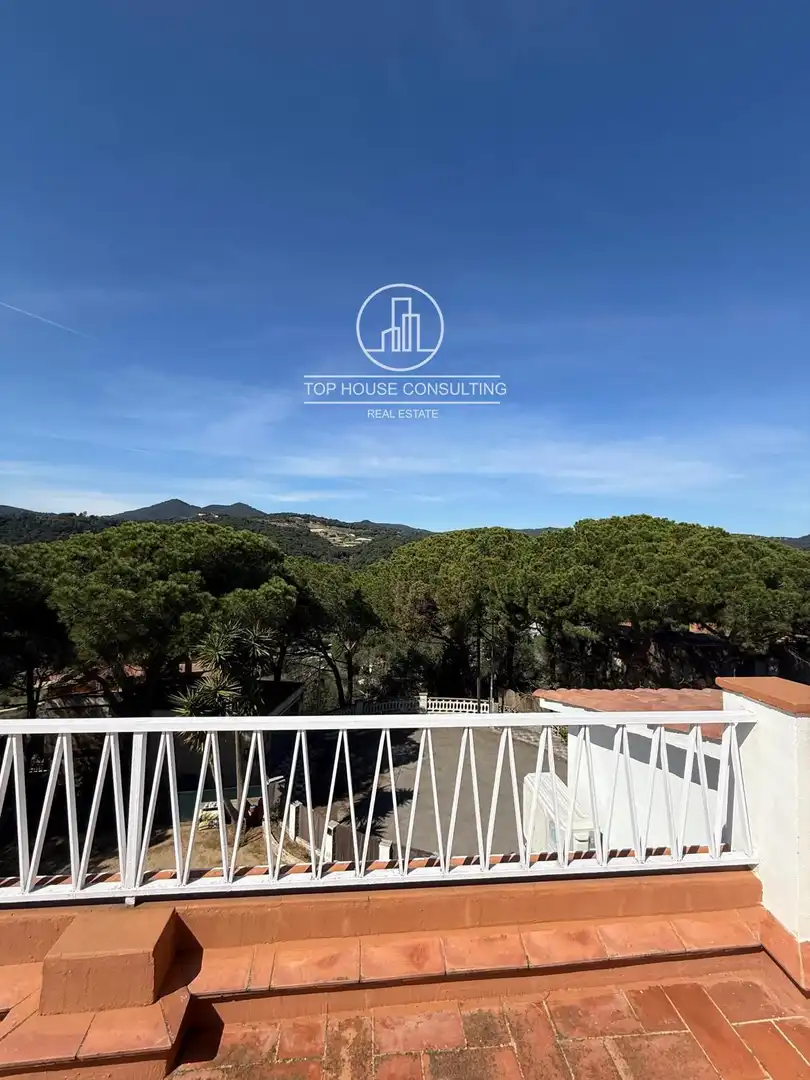 Exterior view of Houses for sale in Arenys de Munt  with Air Conditioner, Heating and Terrace