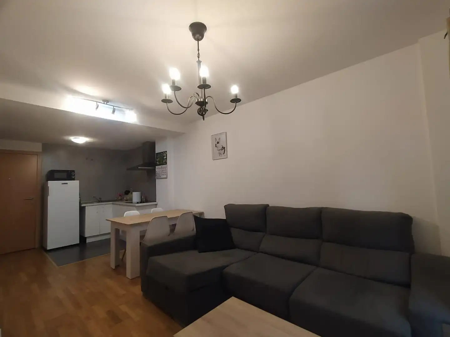 Sala de estar de Apartamento en venta en Cariño con Calefacción, Parquet y Amueblado