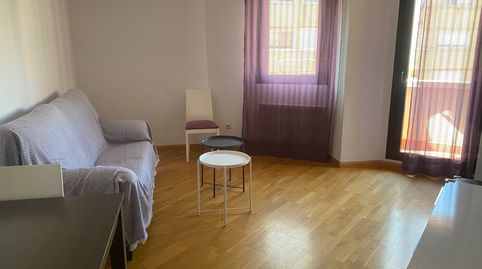 Foto 2 von Wohnung zur Miete in Calle de Pedro Arnal Cavero, Santo Domingo y San Martín, Huesca Capital