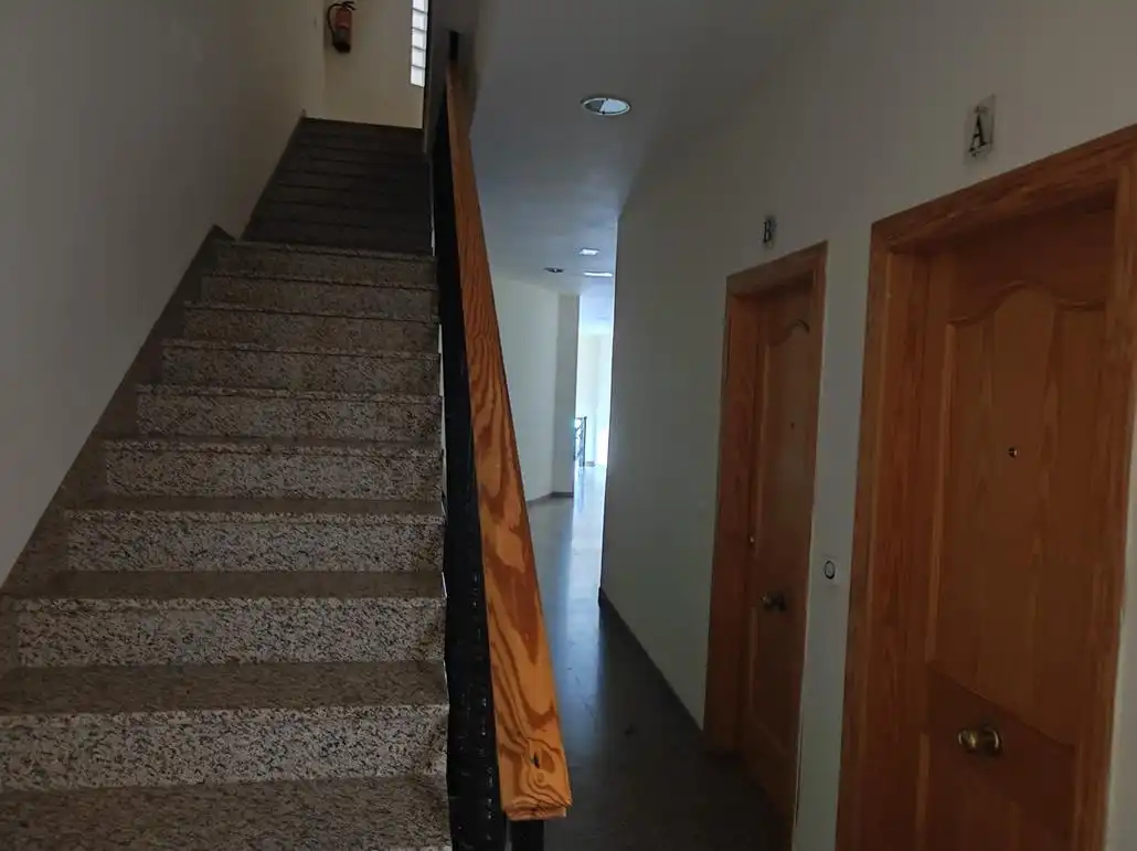 Piso con ascensor en venta en Calle Guadix, imagen 3