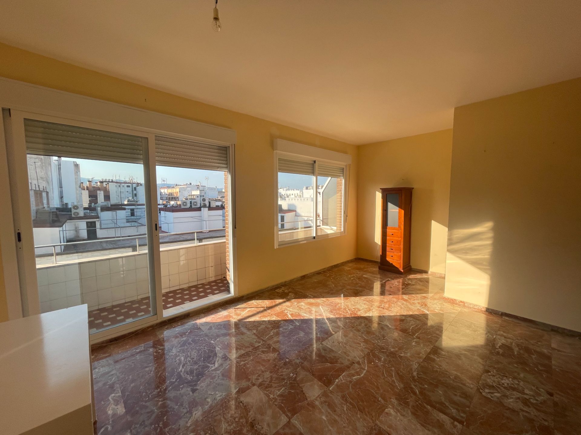 Exterior view of Flat to rent in  Córdoba Capital  with Air Conditioner, Terrace and Oven