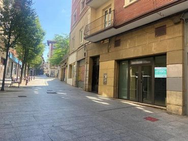 Business premises to rent in Hernani