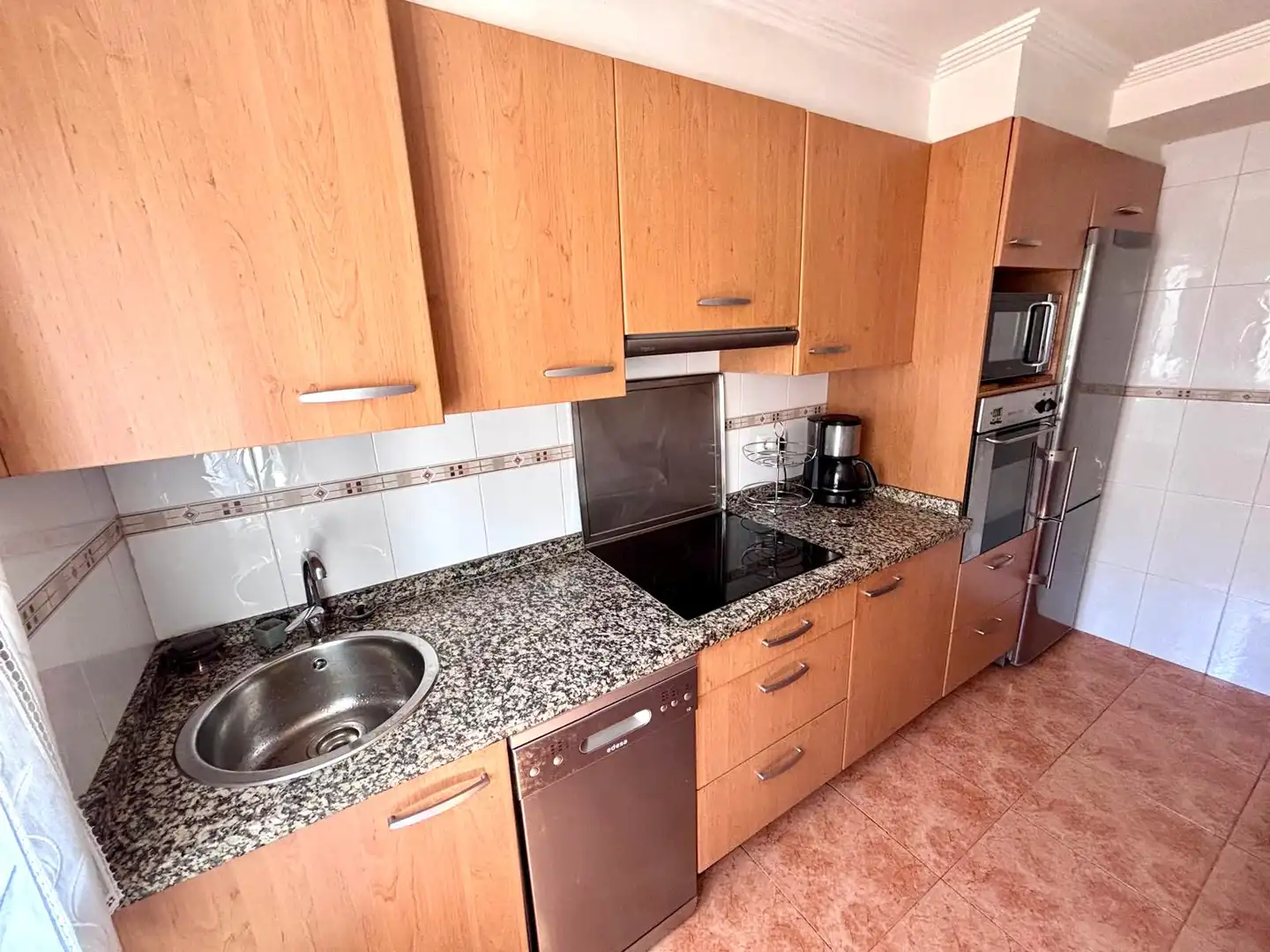 Kitchen of Flat for sale in Gijón   with Parquet flooring, Oven and Washing machine