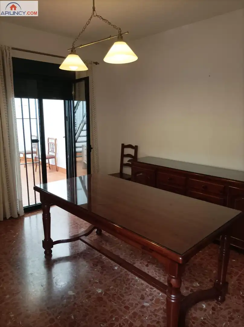 Menjador de Casa o xalet en venda en Alcalá de Guadaira amb Aire condicionat, Calefacció i Terrassa