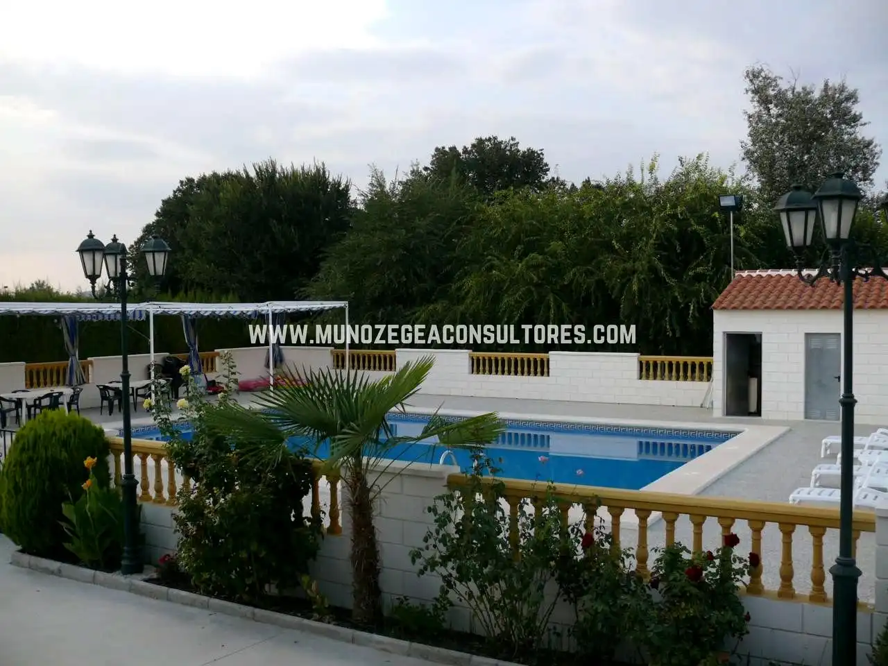 Piscina de Casa o chalet en venta en Lucena con Aire acondicionado, Jardín privado y Terraza