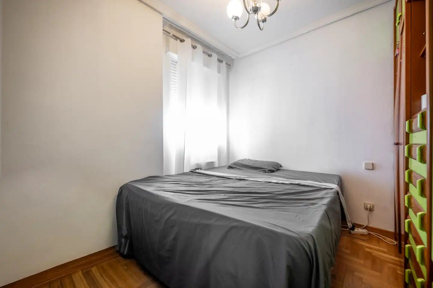 Dormitori de Pis en venda en Ávila amb Calefacció, Parquet i Traster