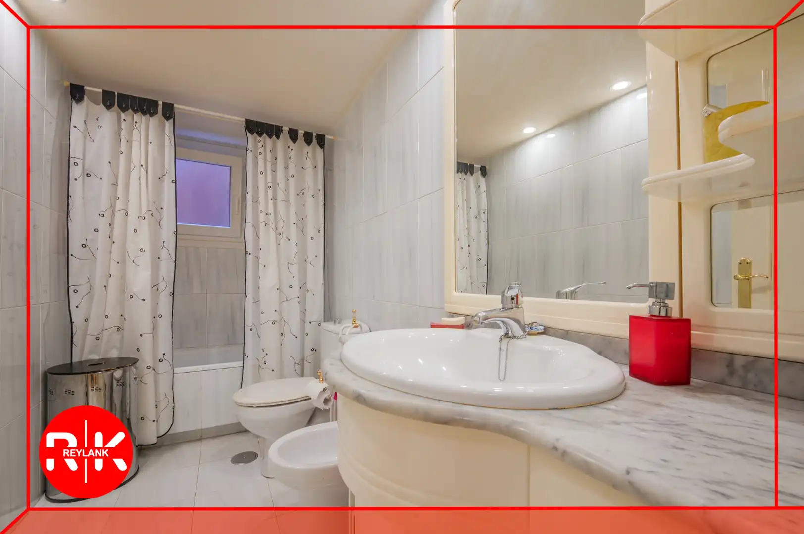 Baño de Piso en venta en La Espinilla - Parque Blanco
