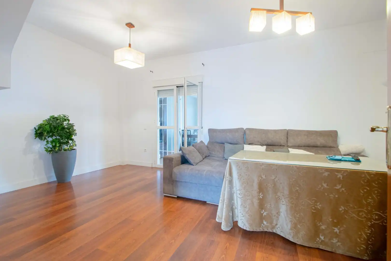 Living room of Detached homes for sale in Almensilla  with Private garden, Storage room and Swimming Pool