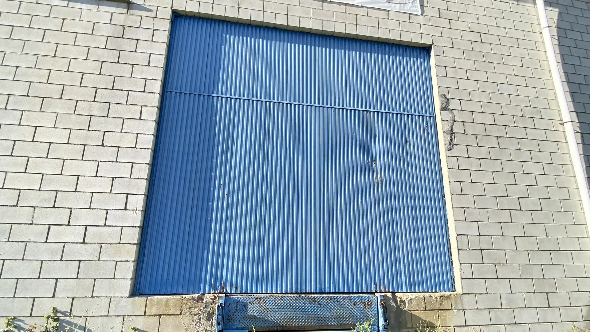 Vista exterior de Nave industrial en venta en Jerte con Alarma
