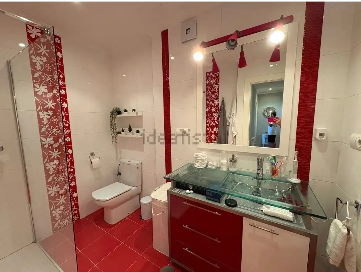 Baño de Piso en venta en Valladolid con Calefacción, Amueblado y Horno