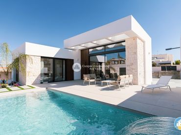 Villa con piscina in vendita a Rojales