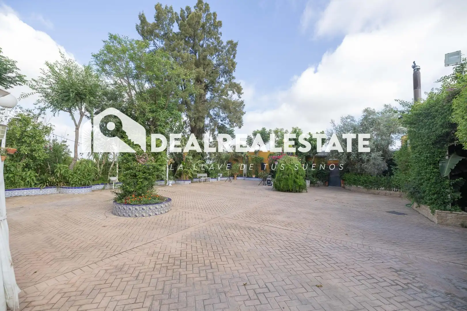 Local en venta en Calle FRAY LEOPOLDO ALPANDEIRE, Torre de la Reina