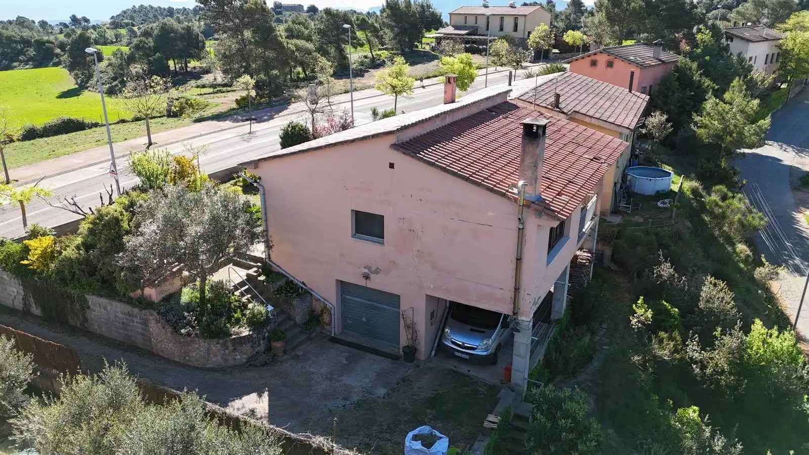 Vista exterior de Finca rústica en venda en Castellfollit del Boix amb Calefacció, Jardí privat i Terrassa