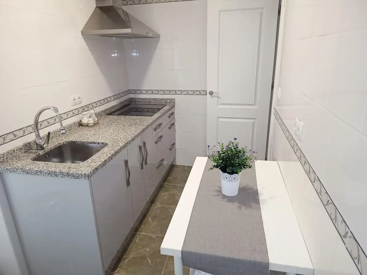 Piso de alquiler en San Jerónimo - La Bachillera