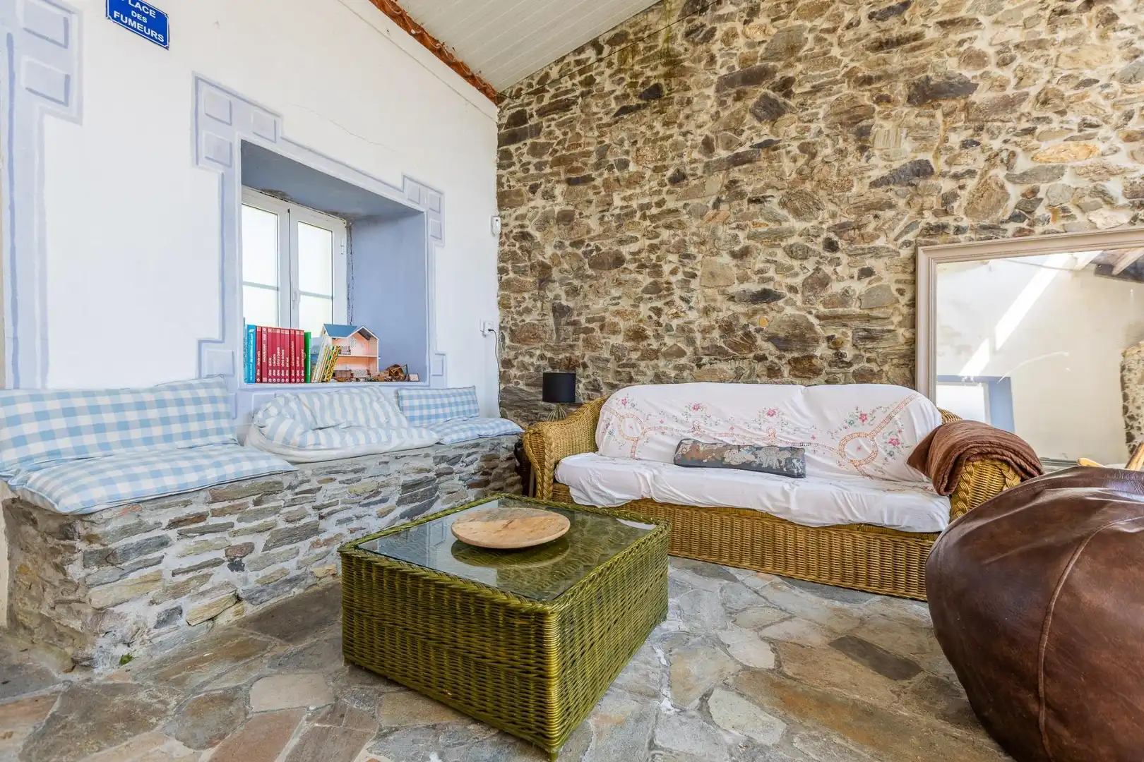 Sala de estar de Casa o chalet en venta en Cesuras con Jardín privado, Terraza y Trastero