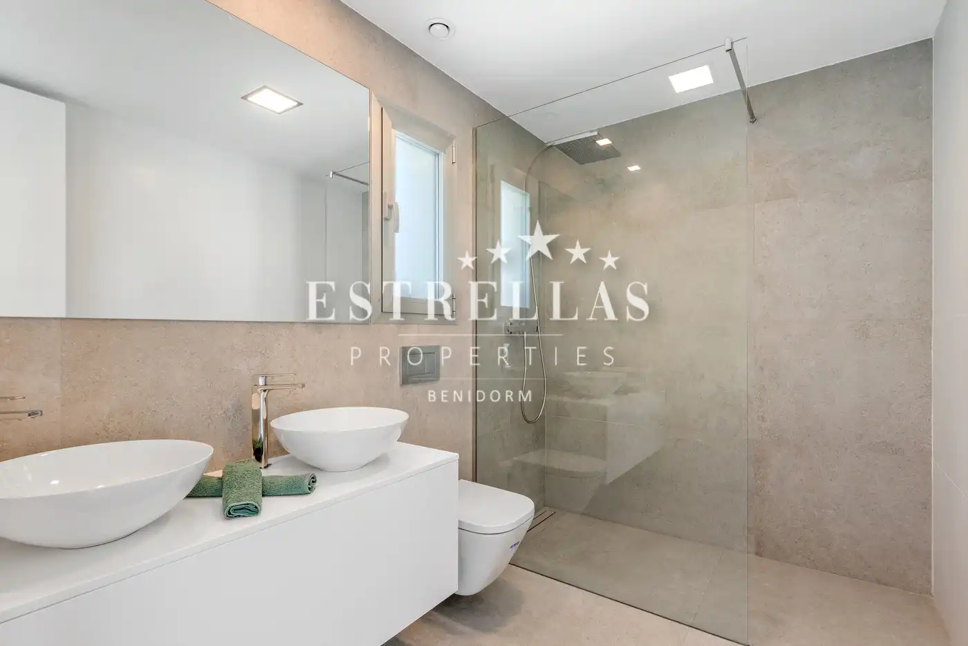 Chalet con piscina en venta en Golf Bahía, imagen 35