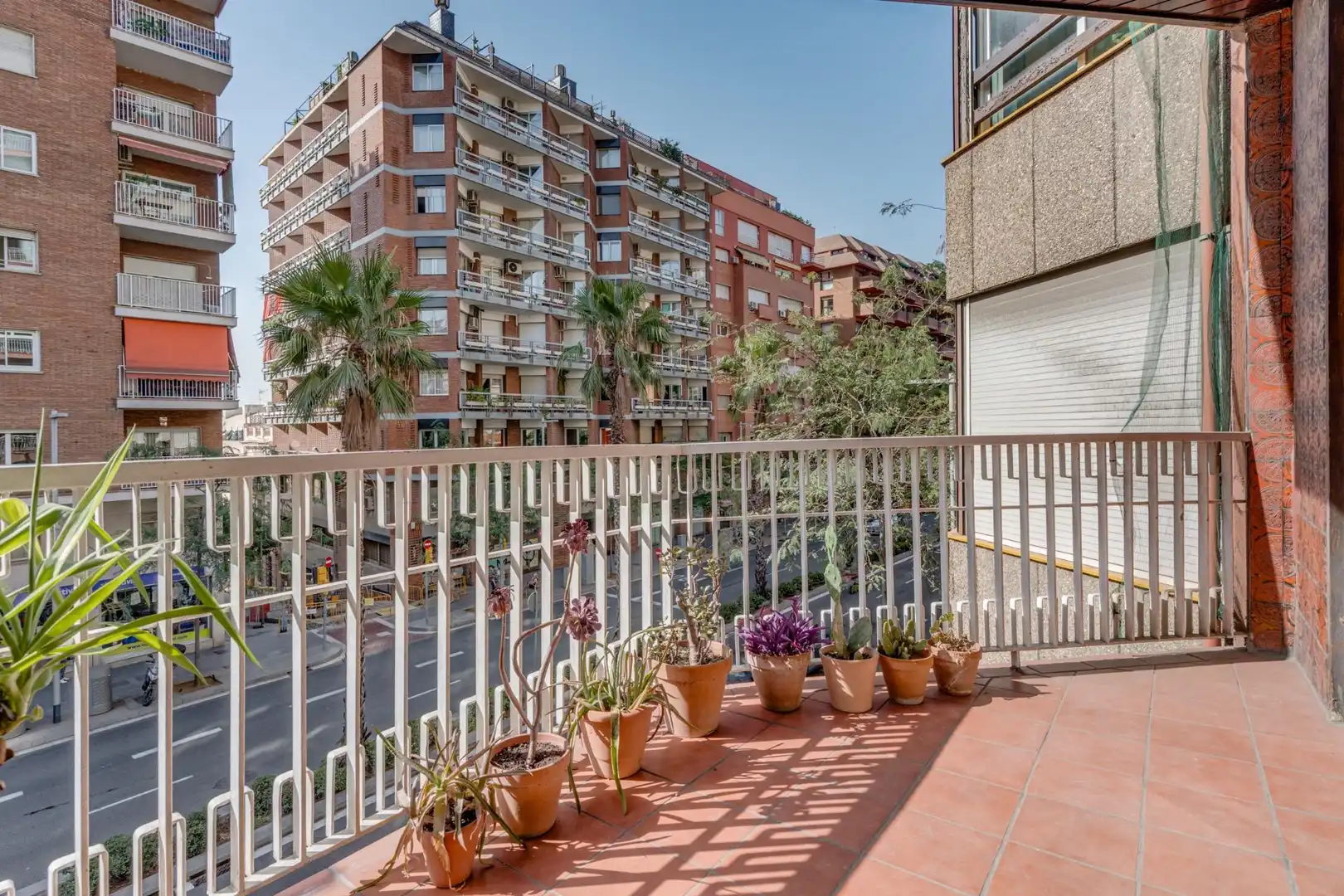 Exterior view of Flat for sale in Barcelona  with Heating, Terrace and Balcony