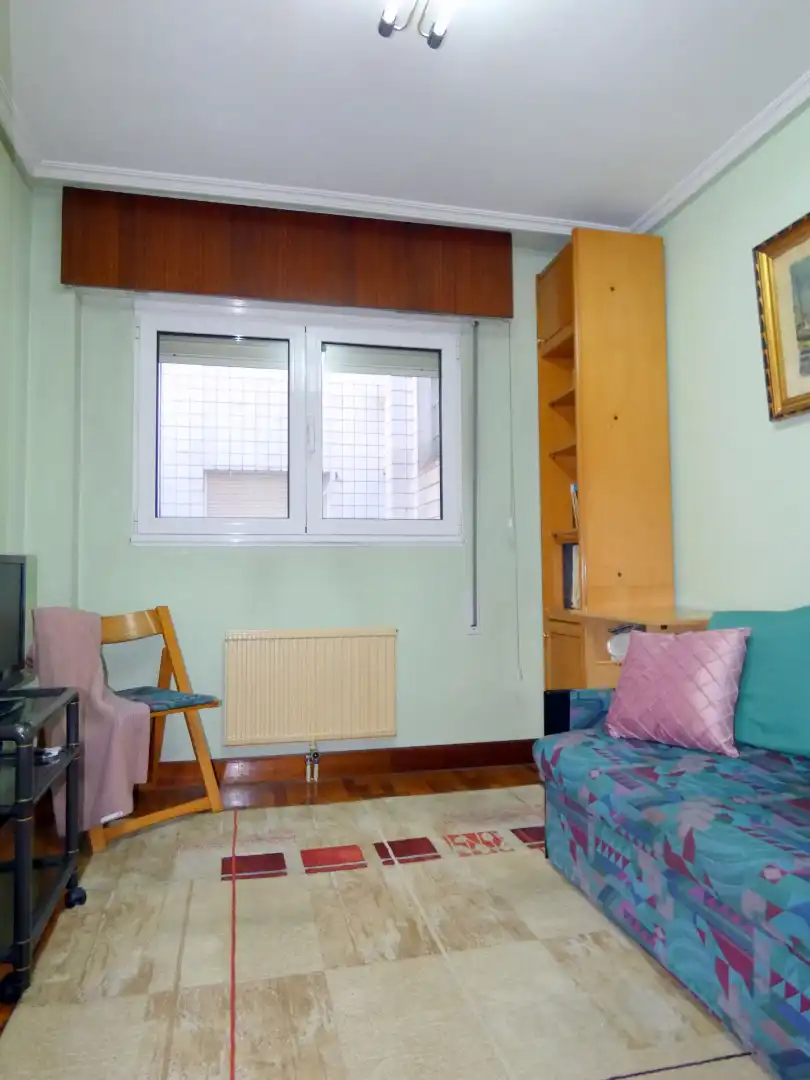 Flat for sale in Karmelo Kalea, Santutxu - Basarrate