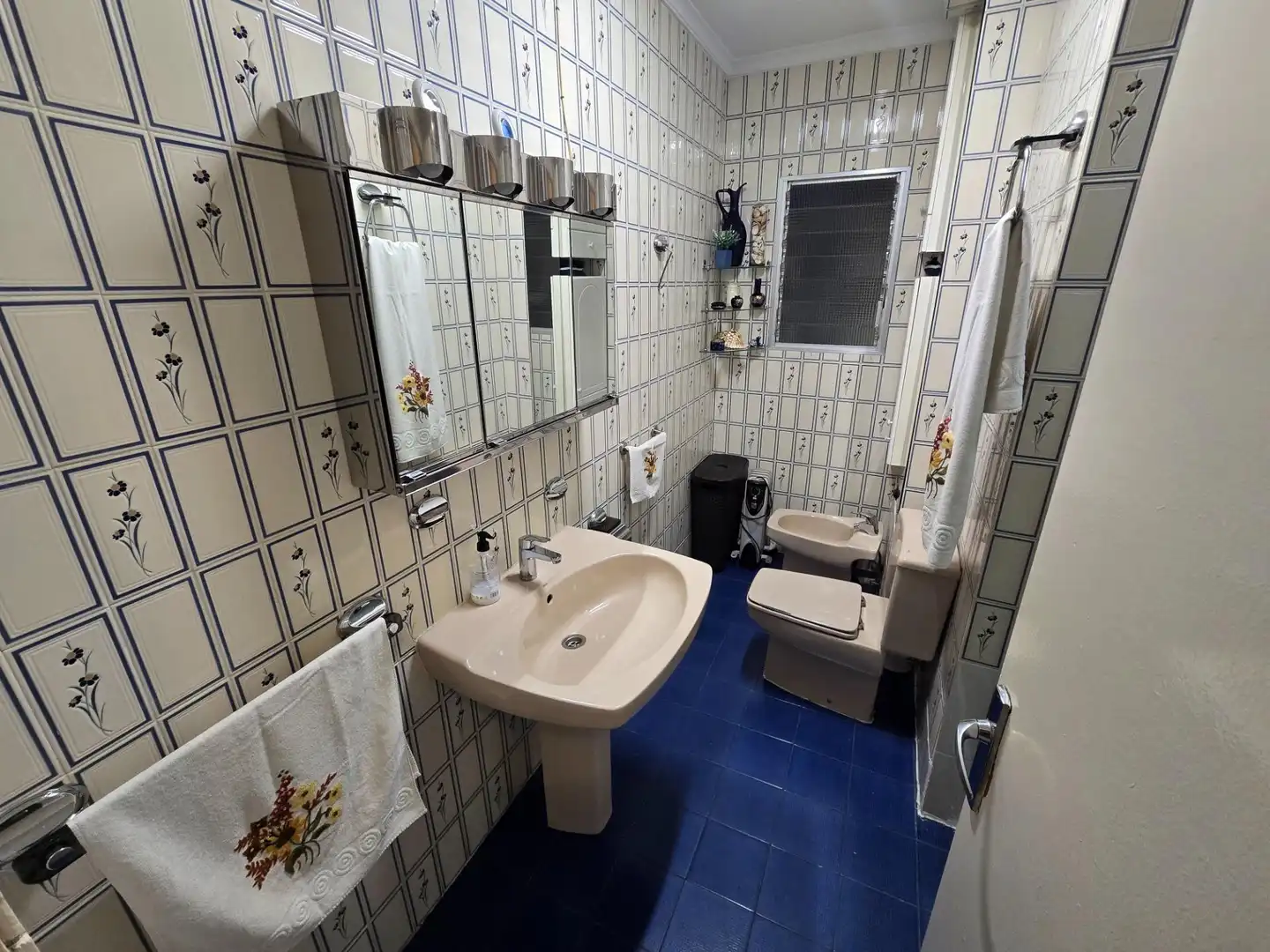 Flat for sale in Calle UTRERA, 12, Sector Sur