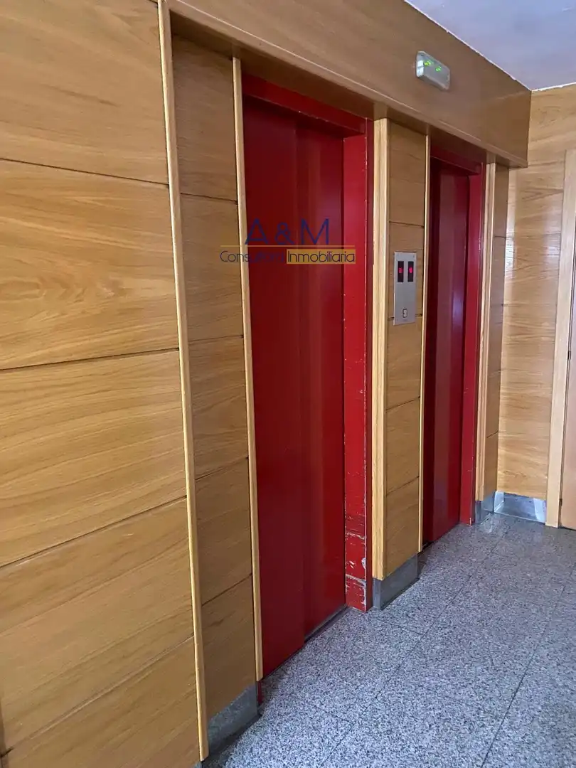 Büro zum Verkauf in Valladolid