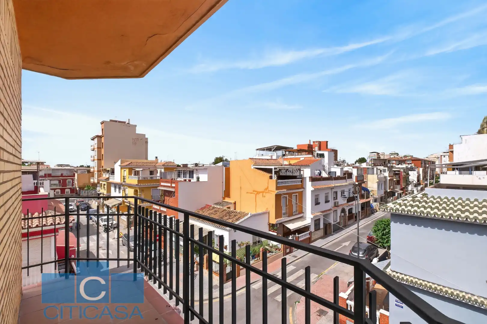 Vista exterior de Casa o xalet en venda en Málaga amb Terrassa i Balcó