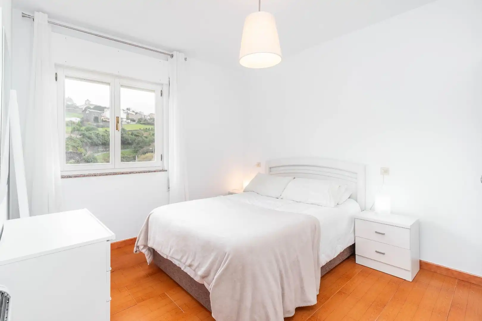 Habitación de Casa o chalet en venta en Coaña con Jardín privado y Amueblado