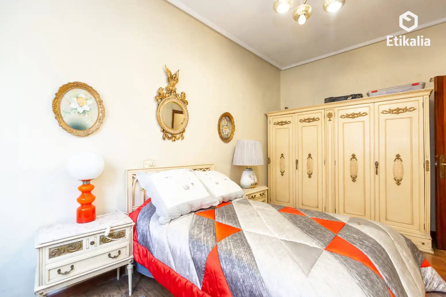 Habitación de Piso en venta en Bilbao  con Calefacción