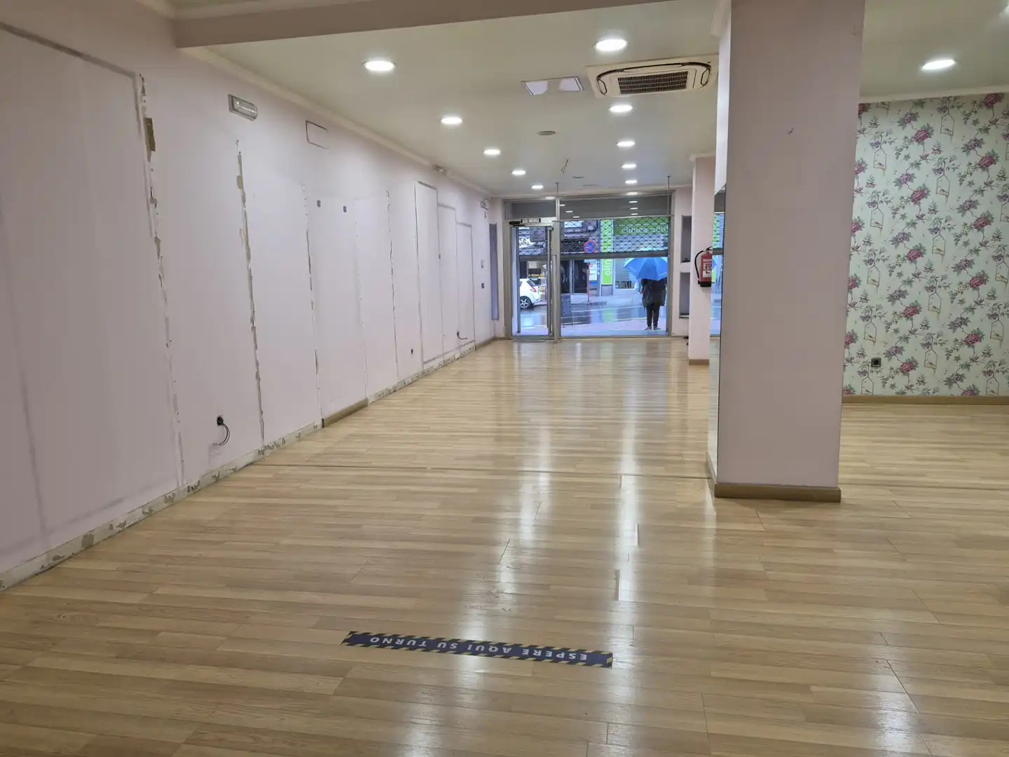 Commercial properties for sale in Ourense Capital   with Air Conditioner, Heating and Parquet flooring